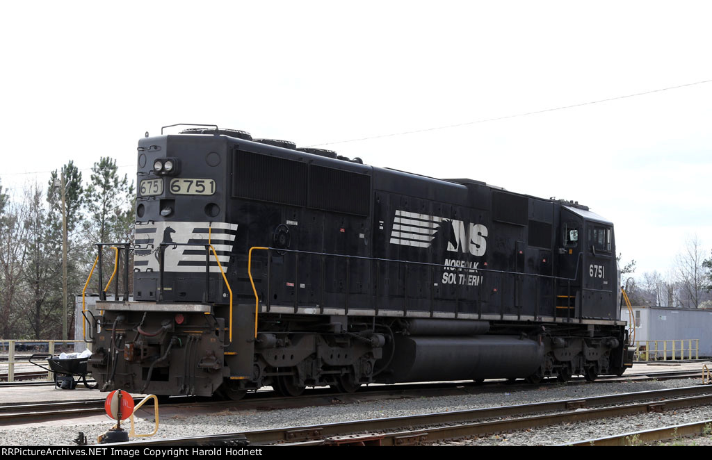 NS 6751